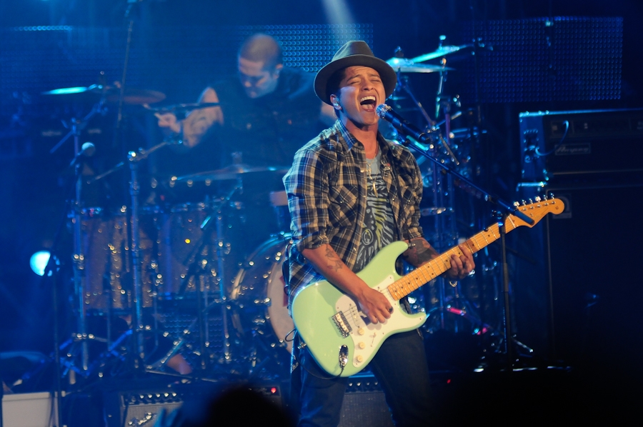 Bruno Mars – Mr. Mars.