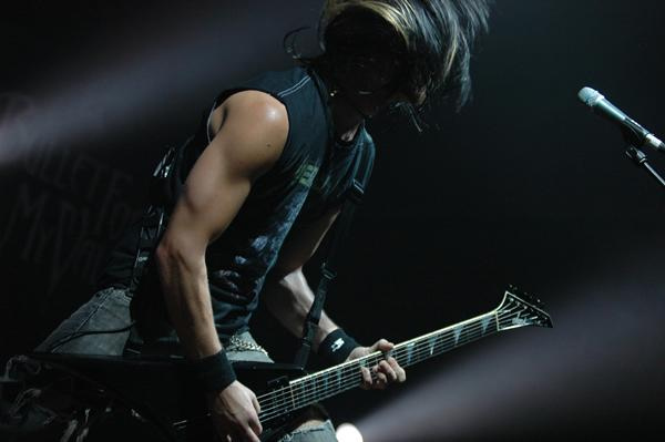 Bullet For My Valentine – Headbanger und Lightshow Fans kamen voll auf ihre Kosten. – 