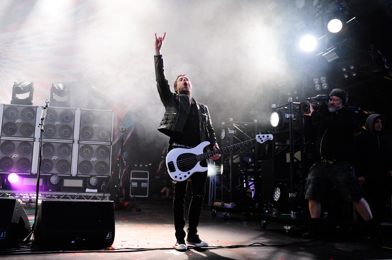 Am Festivalsamstag live am Ring. – Bullet For My Valentine.