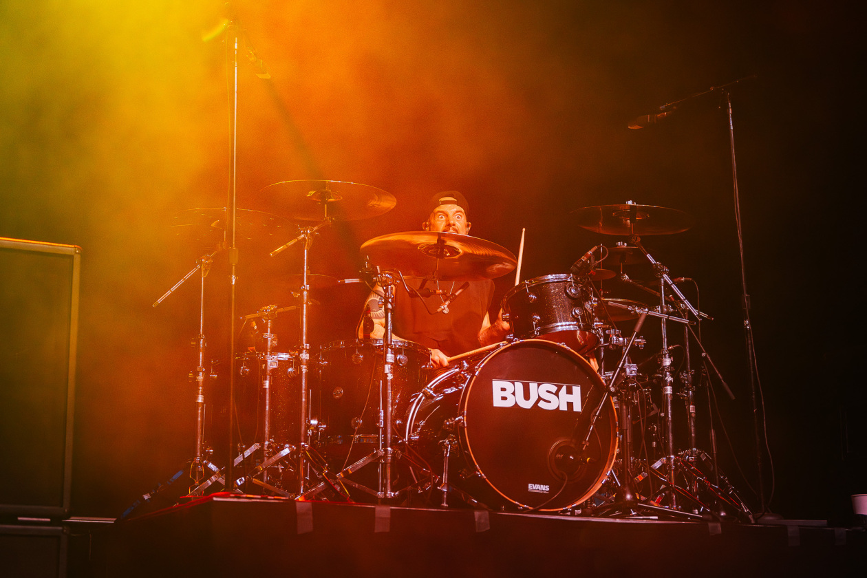 Gavin Rossdale und Band in der Hauptstadt: perfekter Mix aus damals und heute. – Bush.