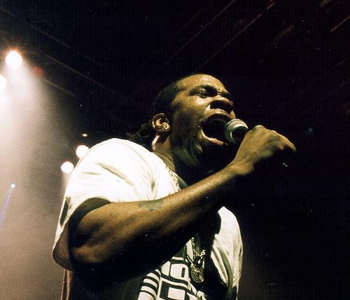 Busta Rhymes – Busta verwandelte die Große Freiheit in ein pogendes Tollhaus. – 