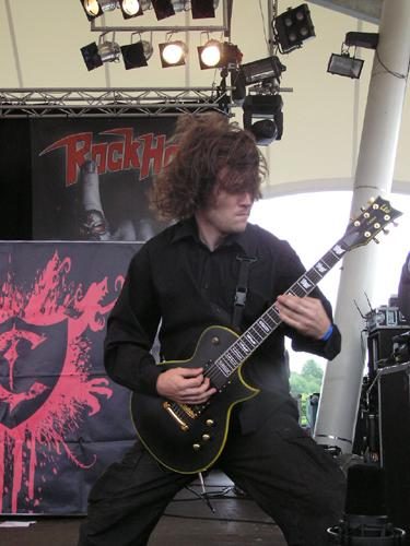 Caliban überzeugen auch vor eingefleischtem Metal-Publikum. – 