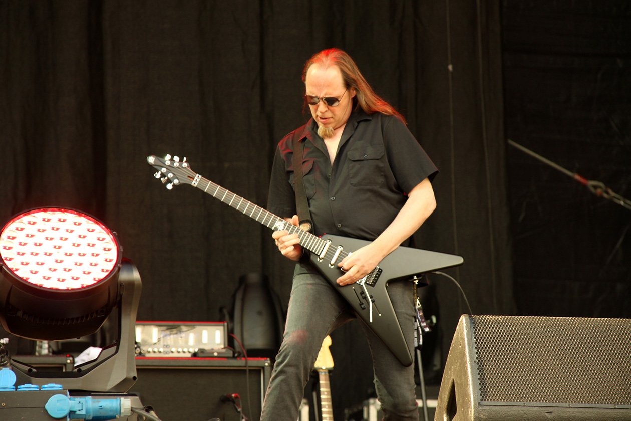Die Schweden live in Balingen. – Candlemass.