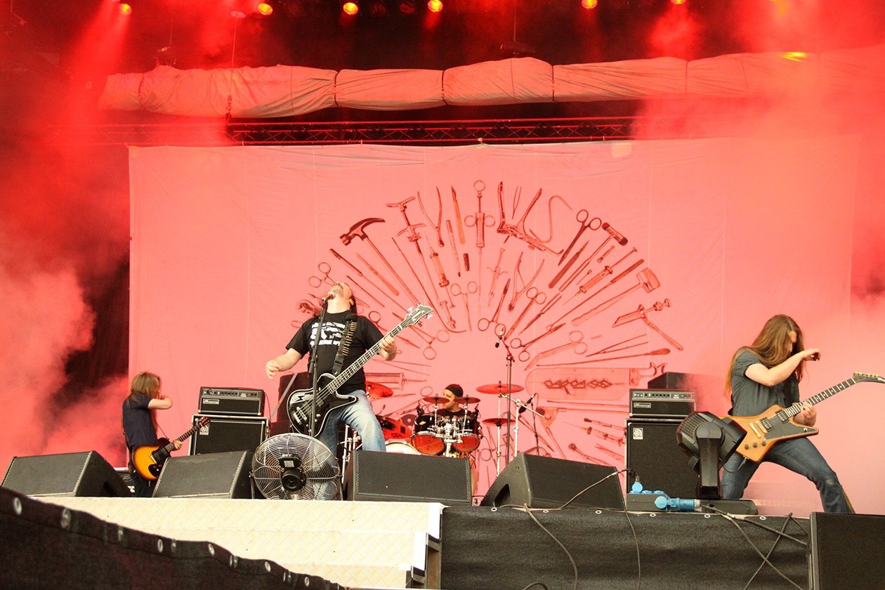 Jeff Walker und Co. hatten gute Laune - und einen guten Sound. – Carcass.