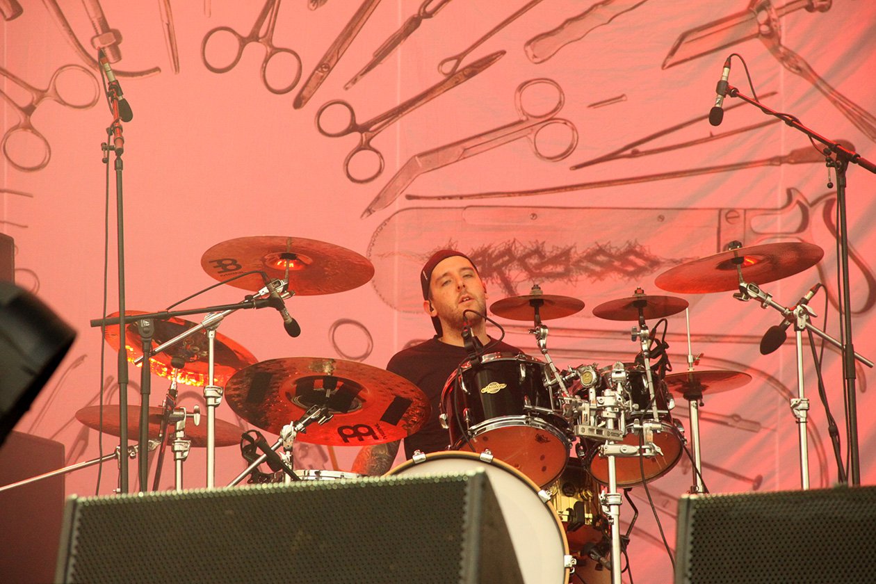 Jeff Walker und Co. hatten gute Laune - und einen guten Sound. – Carcass.