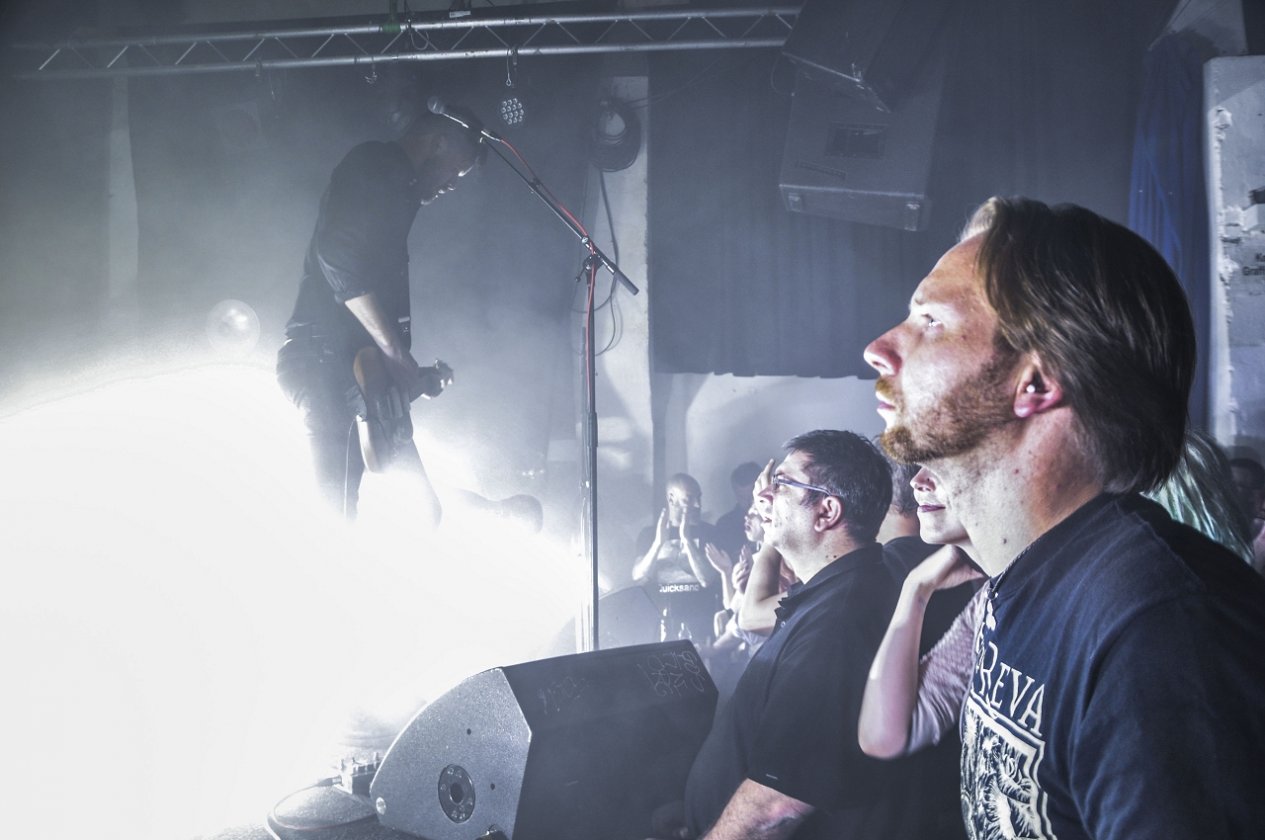 Caspian – Genießen.
