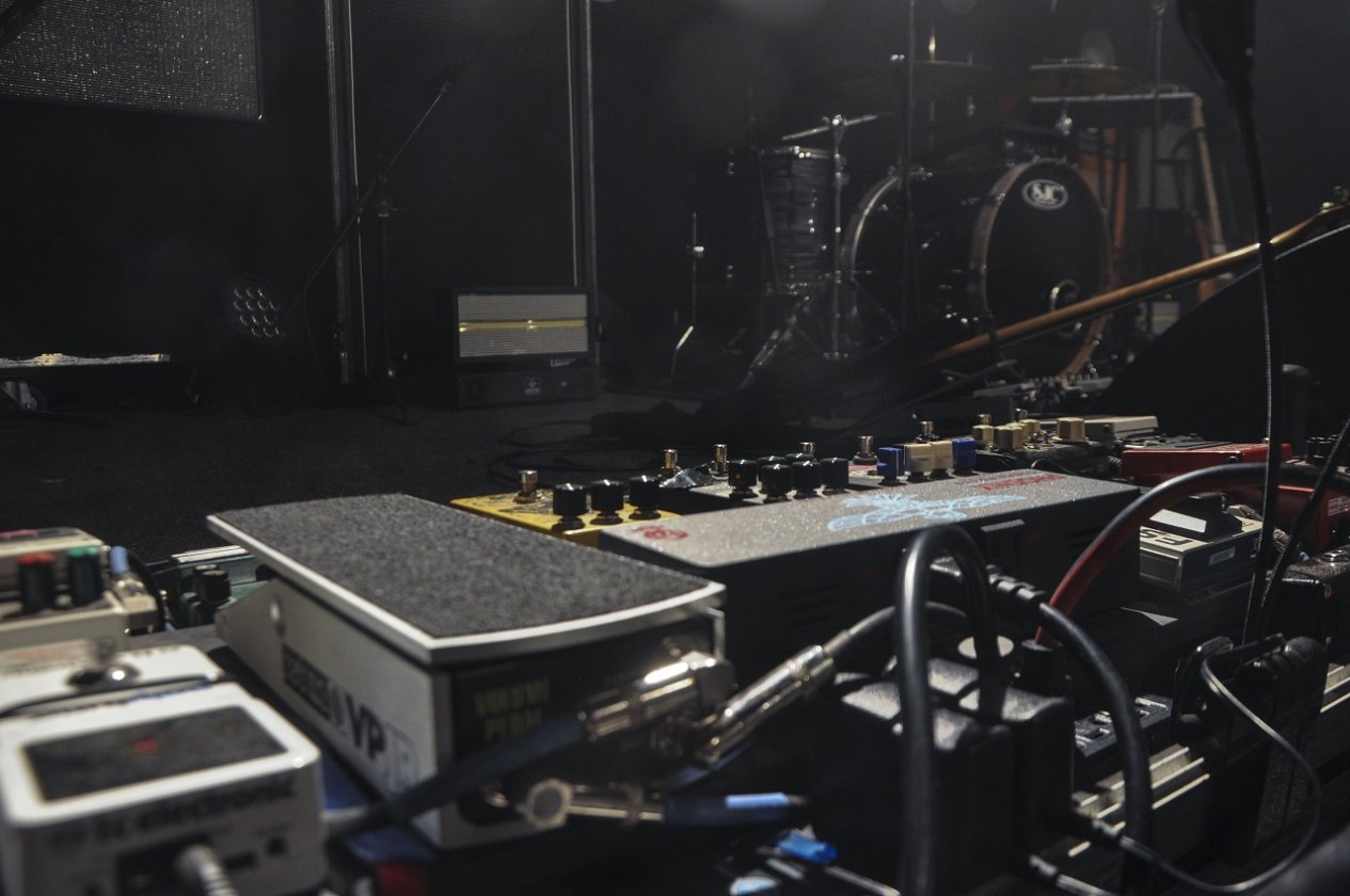 Caspian – Pedalboard.