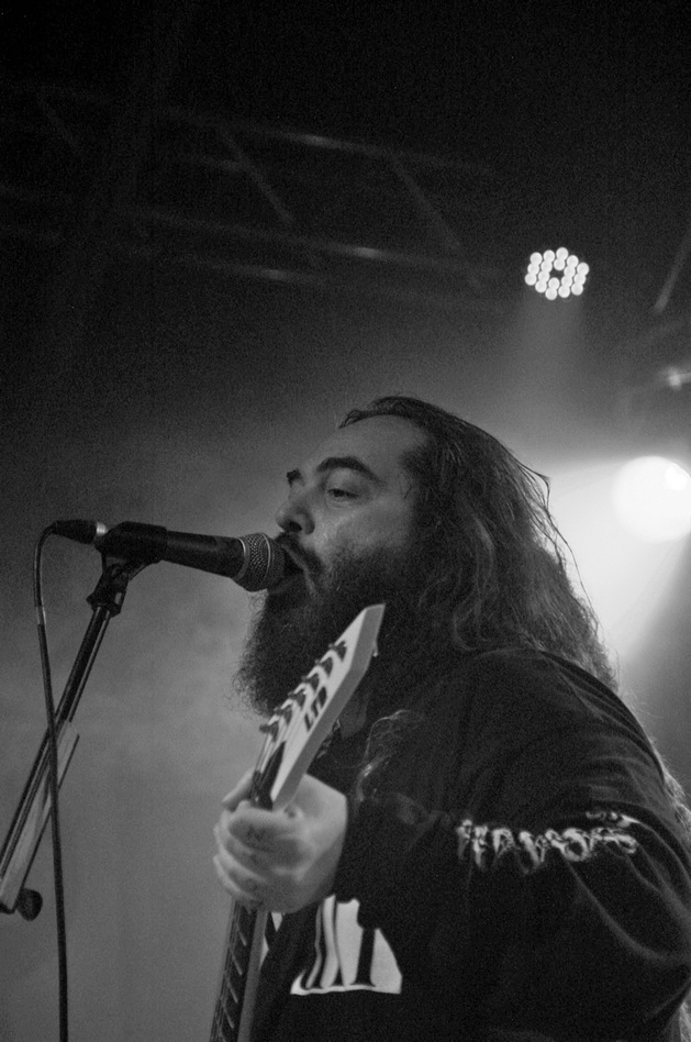 Cavalera Conspiracy – Stammgäste im Backstage: der Cavalera-Clan. – Am Mic.