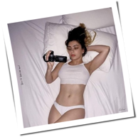 Charli XCX - How I'm Feeling Now