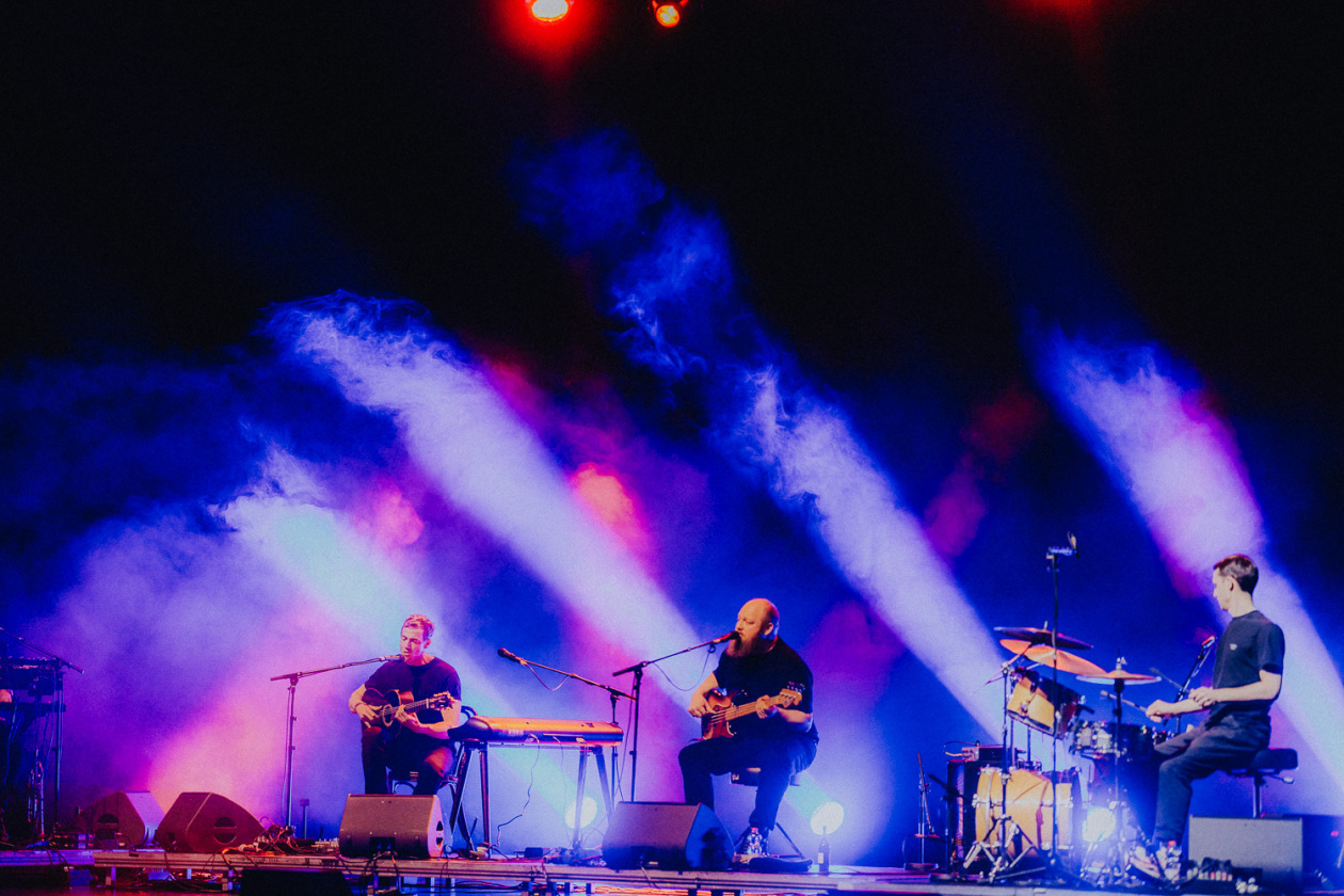 Mit dem aktuellen Album "In Light" im Frühjahr auf Deutschlandtour - und die nächsten Termine für Herbst stehen bereits fest. – Charlie Cunningham und Band.