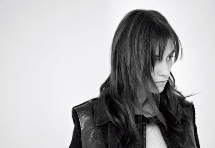 Charlotte Gainsbourg – Jane und Serges schöne Tochter im Lichte des Fotografen. – 