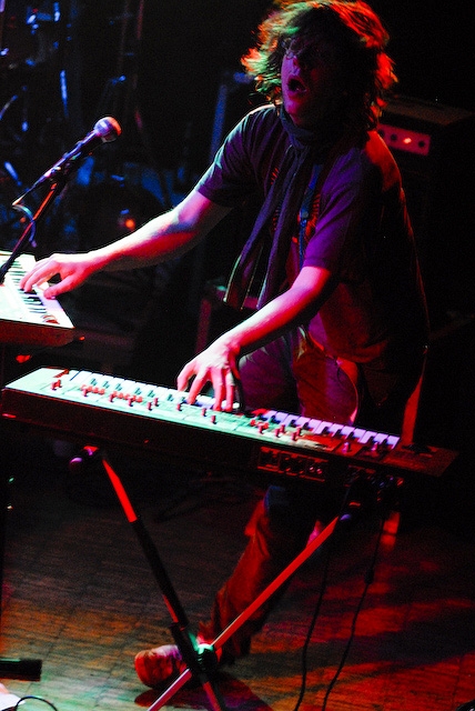 Chikinki – Analoge und digitale Soundakrobatik galore. – 
