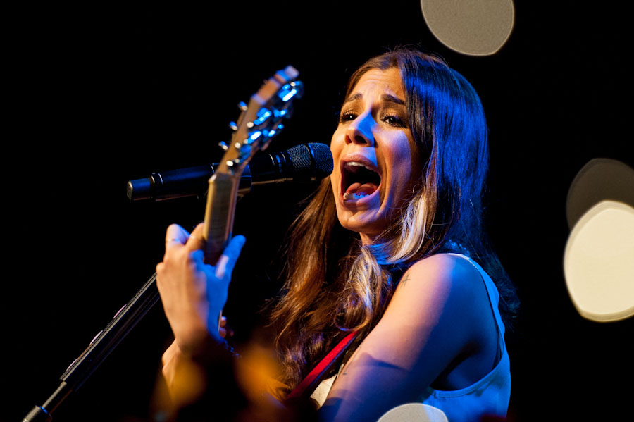Mit "Jar Of Hearts" im Kölner Gloria. – Christina Perri in Köln
