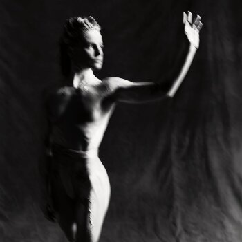 Christine And The Queens - Paranoïa, Angels, True Love