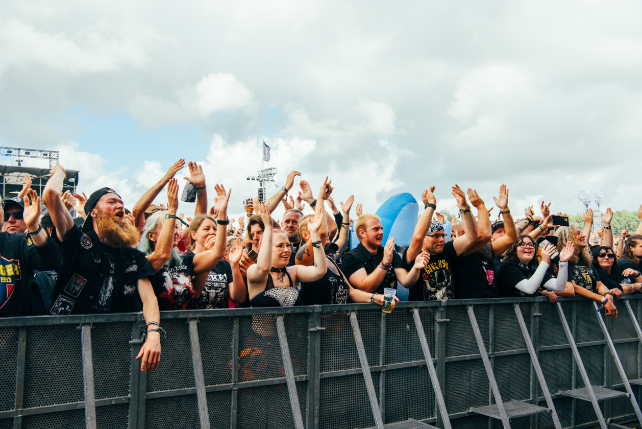 Harte Grooves since 1993: Die sympathischen Schweden sind auf dem Heiligen Acker stets willkommen. – Clawfinger-Fans.