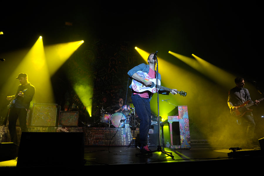 Coldplay spielen ein exklusives Radiokonzert im Kölner E-Werk. – Coldplay in Köln