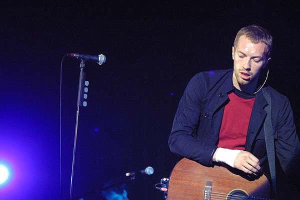 Coldplay – Chris Martins Glanzauftritt in Düsseldorf, April 2003. – 