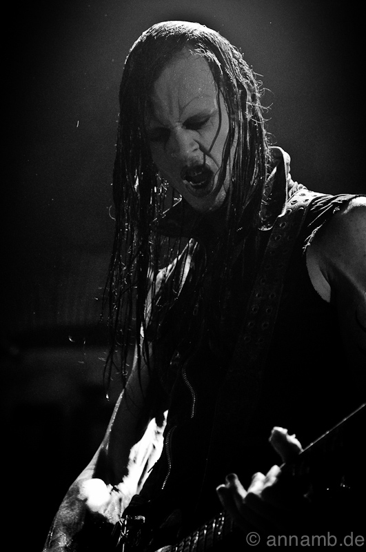 Combichrist – Andy LaPlegua und Co. in der Rockfabrik. – ... hatten Probleme ...
