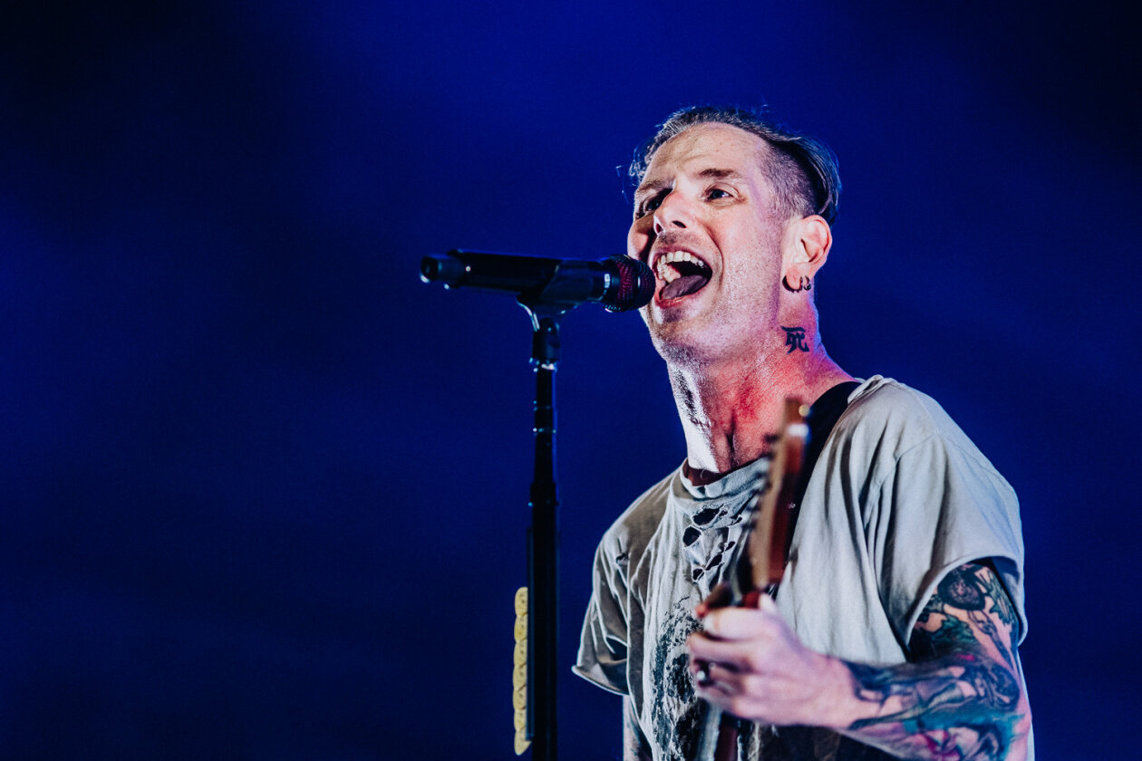 Zwei Alben im Gepäck: der Slipknot-Frontmann on tour mit Soloband. – Corey Taylor.