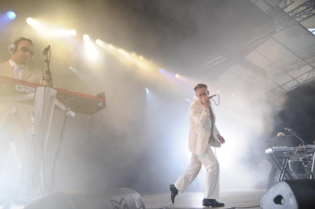 Covenant beim Amphi Festival in Köln. – 
