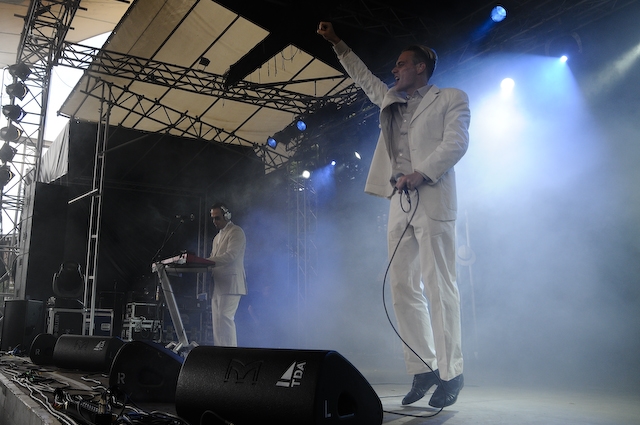 Covenant beim Amphi Festival in Köln. – 