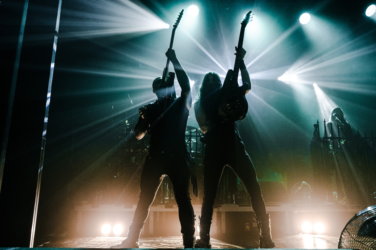 Schwärzer geht es kaum: Dani Filth und Band. – Cradle Of Filth