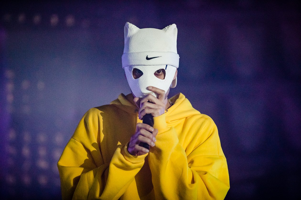 Panda's back. Live. Hautnah. – Cro.