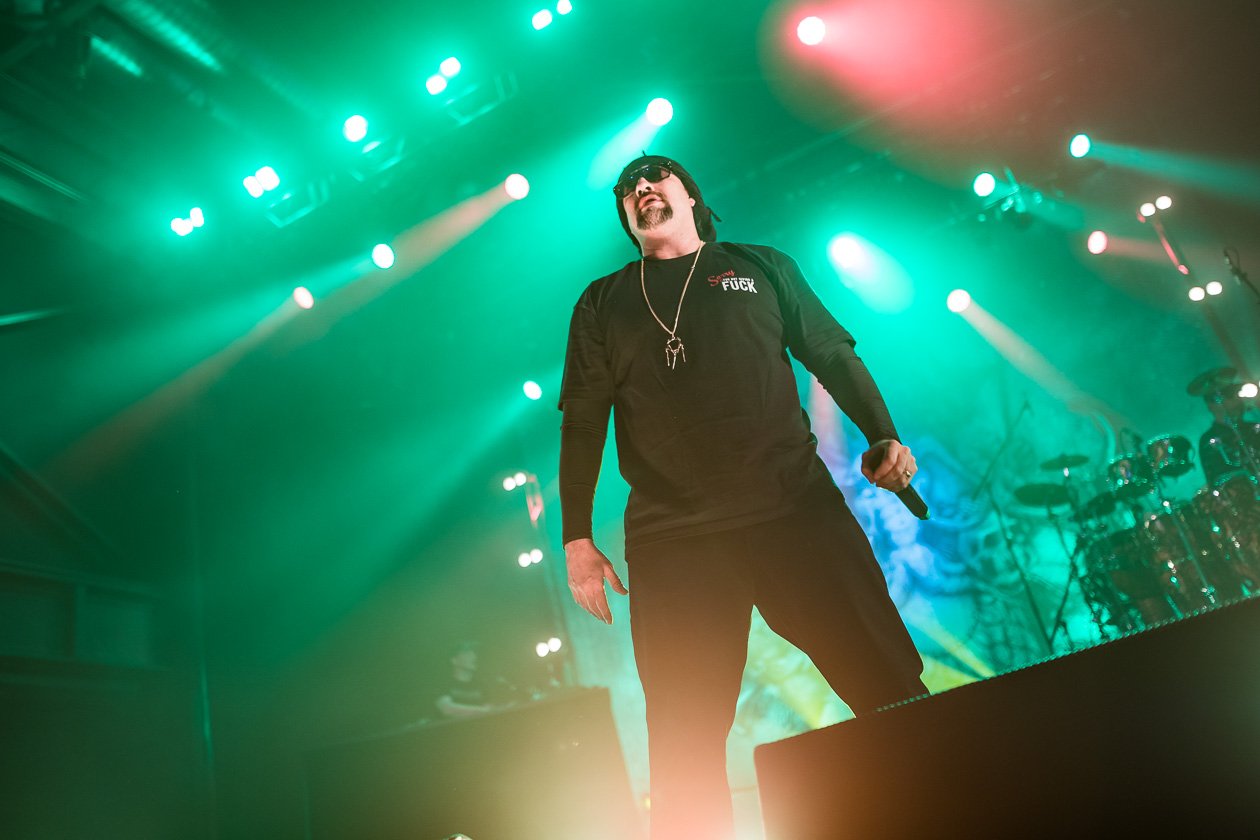 Cypress Hill – Latin thugs on tour: "Elephants On Acid" live! – B-Real.