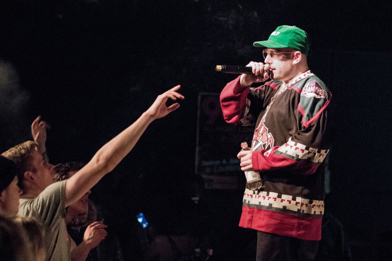 Die ersten tighten Wei$$en live. – DCVDNS.