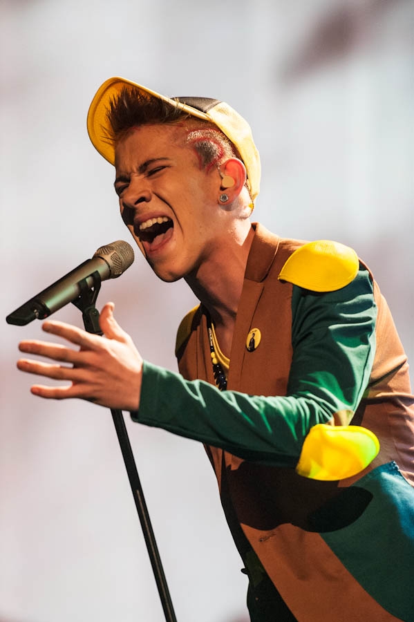 Daniele Negroni – Unter den letzten 3 Kandidaten der 9. Staffel. – DSDS 2012 - Das Halbfinale.