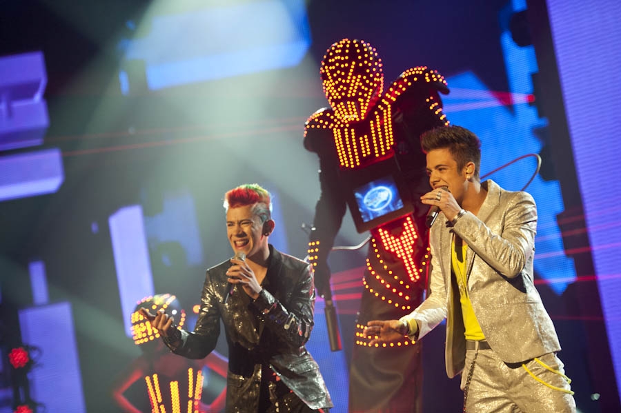Daniele Negroni vs Luca Hänni. – DSDS 2012 - Das Finale.