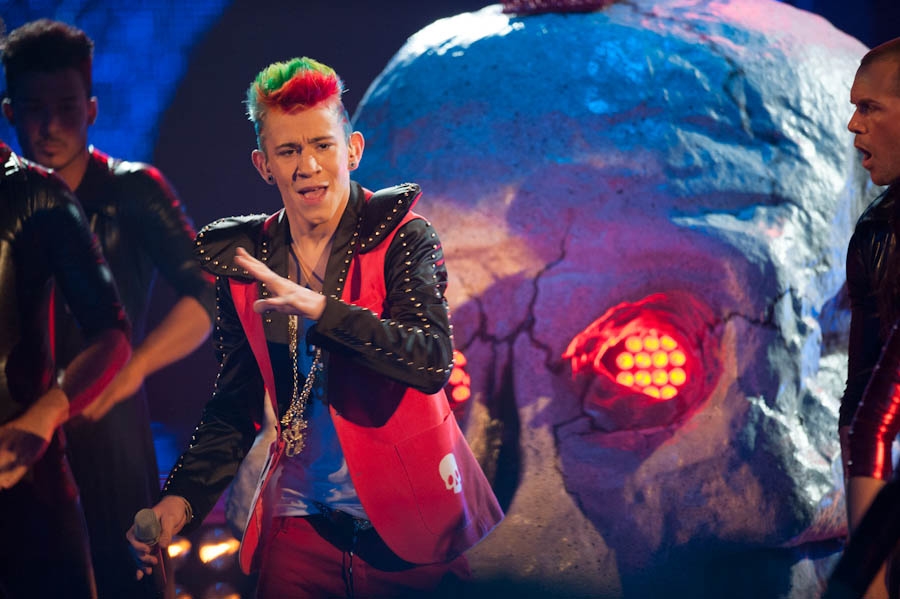 Daniele Negroni vs Luca Hänni. – DSDS 2012 - Das Finale.