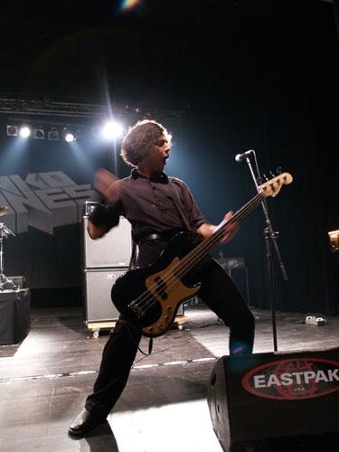 Danko Jones – Das Publikum huldigt wieder einmal dem Poser vor dem Herrn. – 