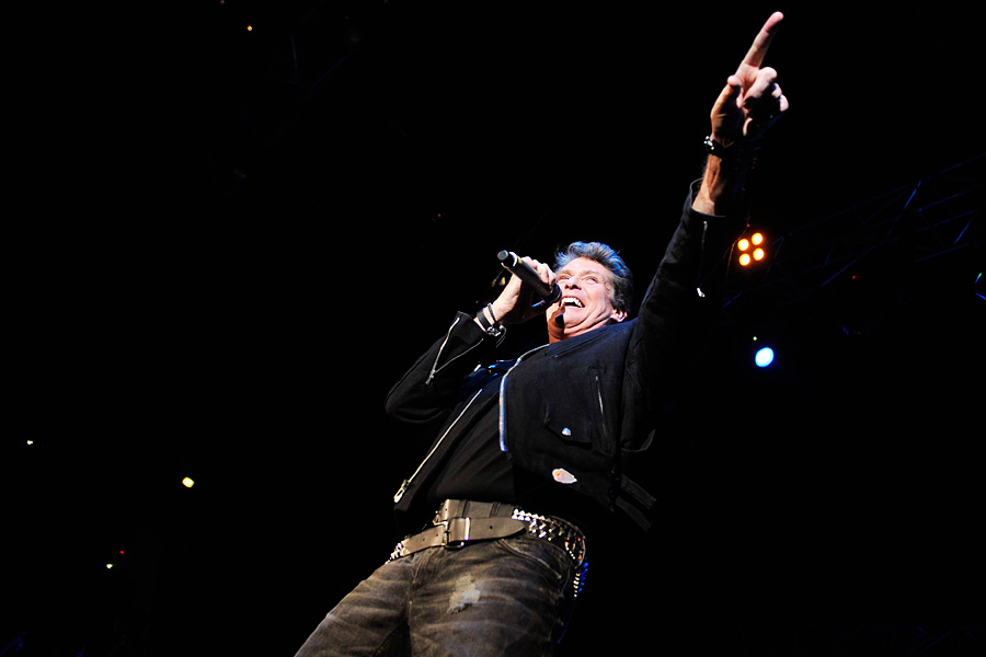 Lang leben die 80er: David Hasselhoff und KITT in Oberhausen. – David Hasselhoff
