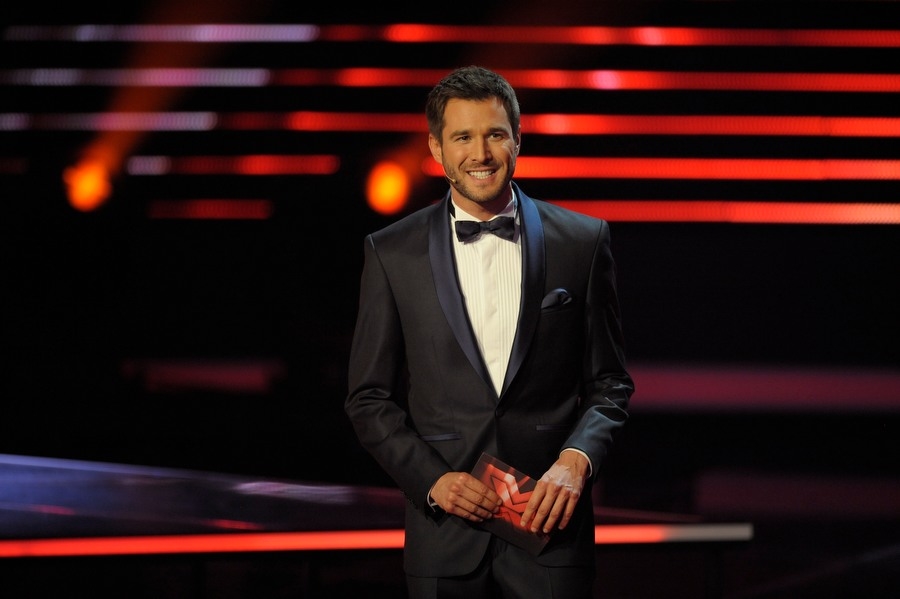 David Pfeffer gewinnt das Finale. – Moderator Jochen Schropp