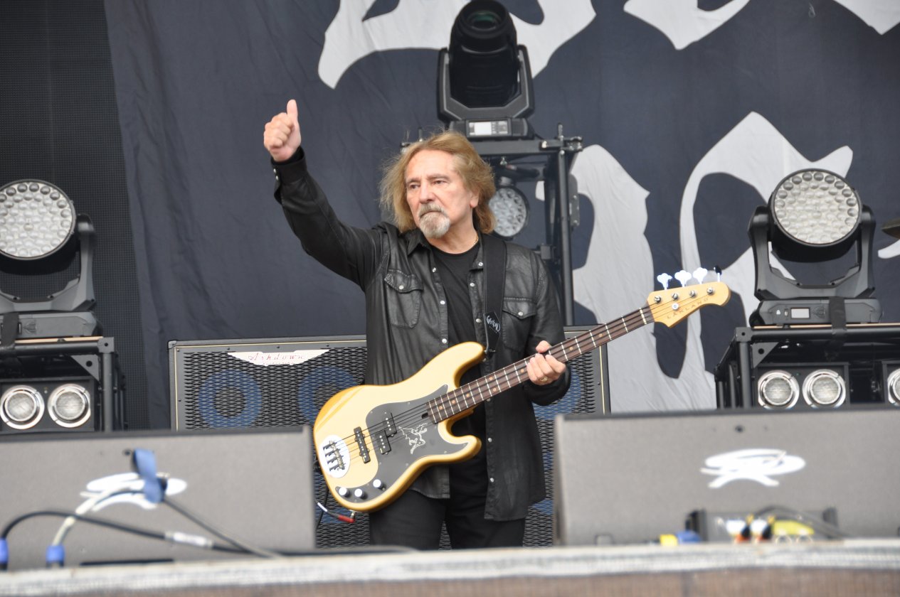 Deadland Ritual – Die Supergroup um Black Sabbath-Bassist Geezer Butler und Ex-Gunner Matt Sorum. – Geezer Butler.