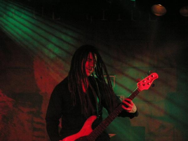 Was andere in der Woche rauchen, quarzen Deadsoul Tribe am Tag. – 