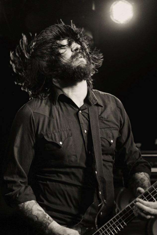 Death From Above 1979 – Ausverkauft. Was sonst, kommt das kanadische Duo in die Stadt. – Shake your head to this!