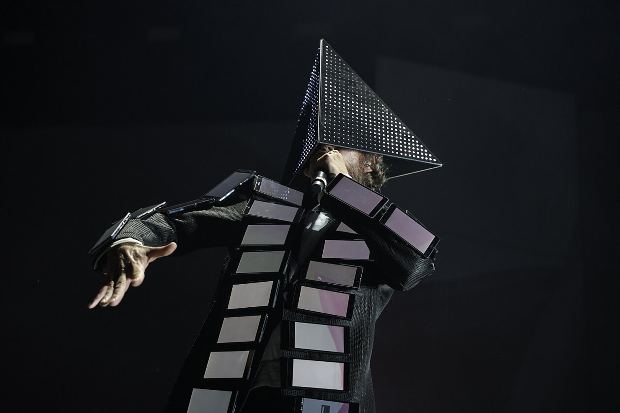 Deichkind bei ihrem Comeback-Konzert in der Parkbühne Wuhlheide, Berlin. – Deichkind 2022 live in Berlin