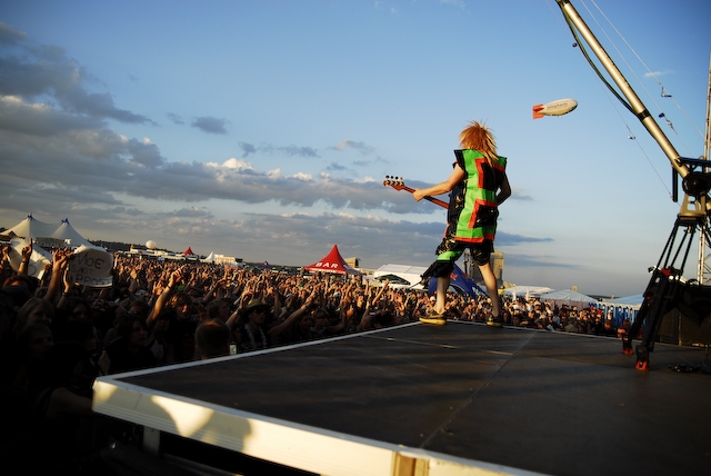 Deichkind auf dem Southside-Festival. – 
