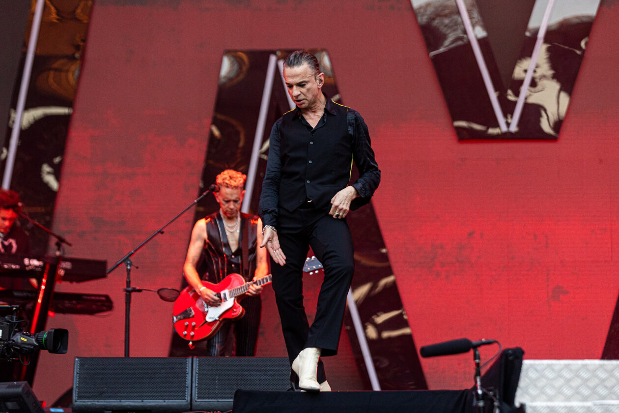 Dave Gahan und Martin Gore: 70.000 Fans und tosender Applaus. – Depeche Mode.