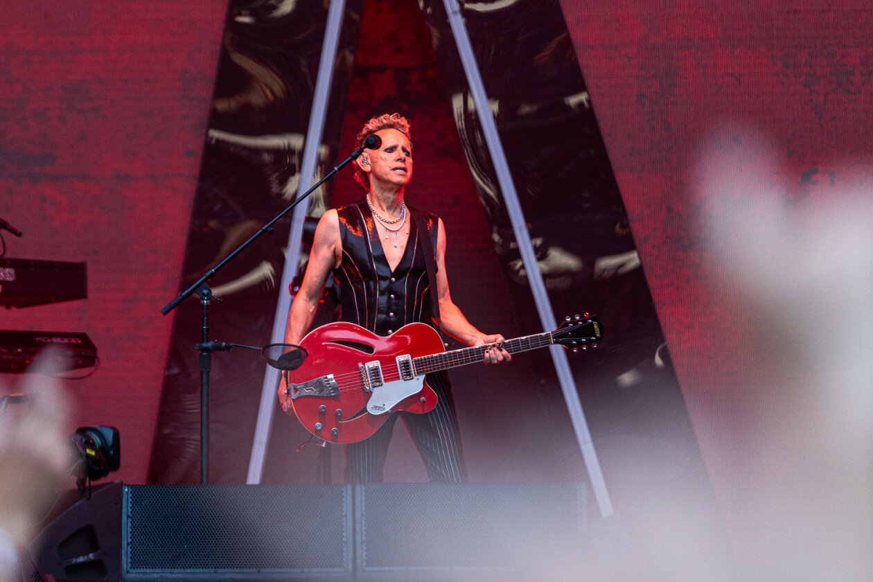 Dave Gahan und Martin Gore: 70.000 Fans und tosender Applaus. – Depeche Mode.
