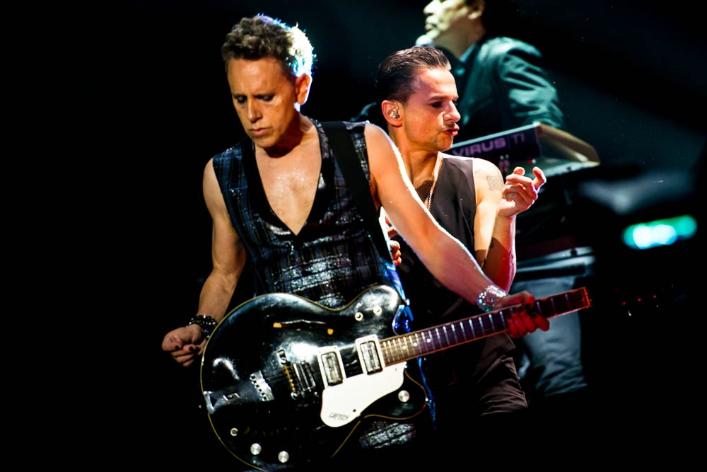 Martin Gore, Dave Gahan und Andy Fletcher spielten gleich zwei Mal in der Esprit Arena. – Depeche Mode.