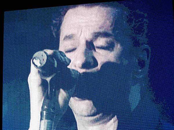 Depeche Mode – Die Synthie-Rocker live im Berner Oberland nach den Sisters Of Mercy und Placebo. – 