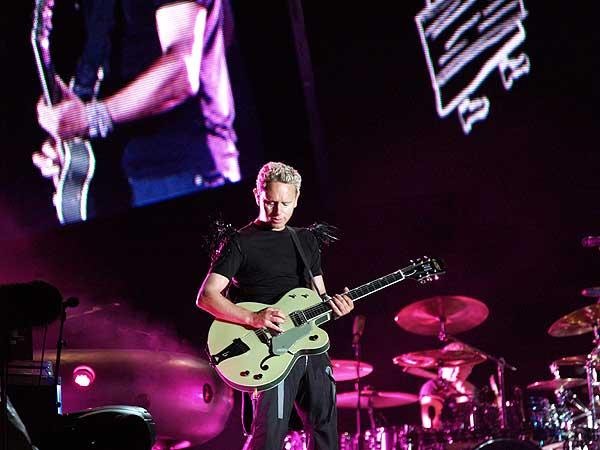 Depeche Mode – Die Synthie-Rocker live im Berner Oberland nach den Sisters Of Mercy und Placebo. – 