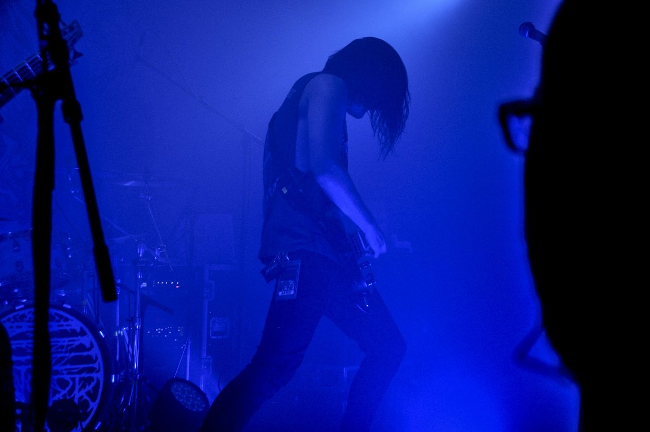 Der Weg Einer Freiheit auf Tour: Wir haben die Black Metaller der Stunde einen Tag lang begleitet. – Auch die neuen Tracks von "Finisterre" sitzen perfekt.