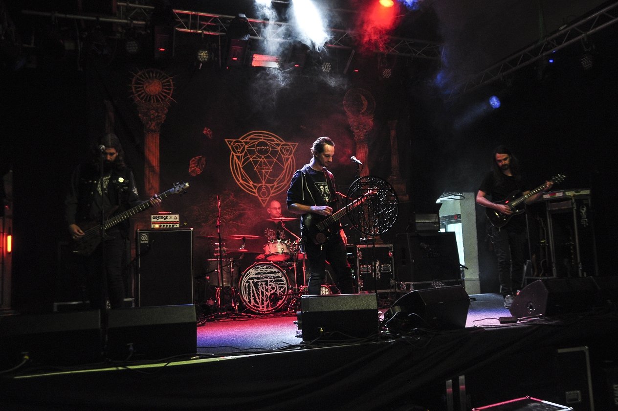 Der Weg Einer Freiheit auf Tour: Wir haben die Black Metaller der Stunde einen Tag lang begleitet. – Soundcheck.