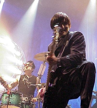 Die Ärzte 2001 live auf dem Open Air bei Bern. – 