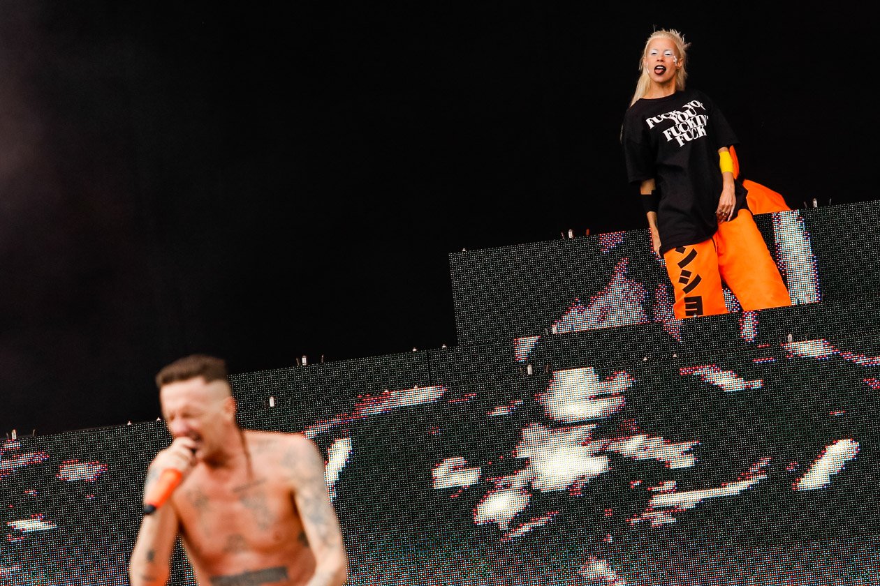 Die Südafrikaner rissen am letzten Festivaltag fast die Hauptbühne ab. – Die Antwoord.
