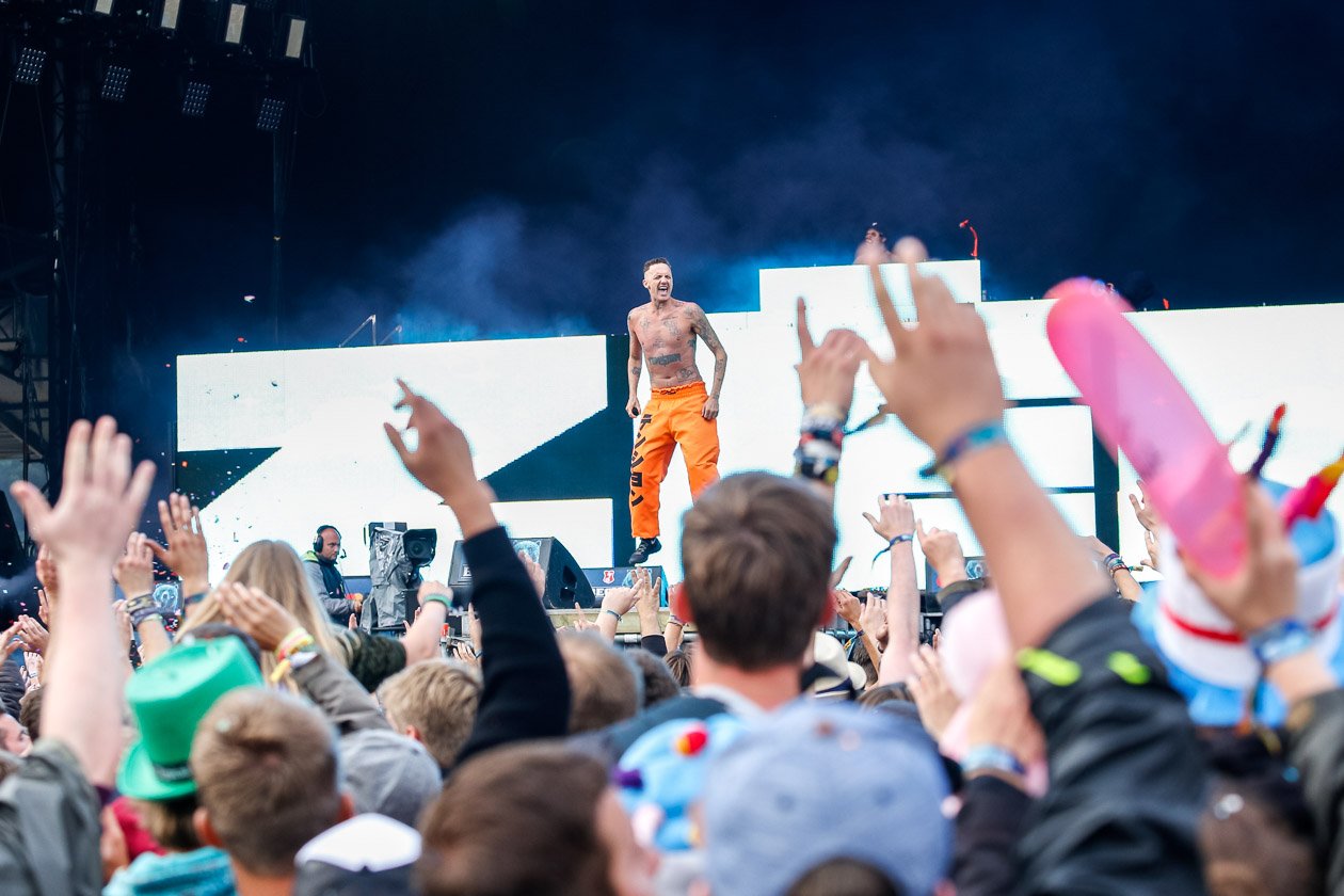 Die Südafrikaner rissen am letzten Festivaltag fast die Hauptbühne ab. – Die Antwoord.